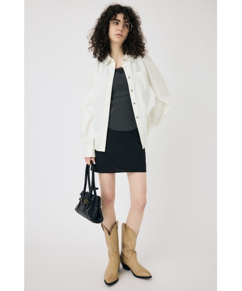 MOUSSY(マウジー)の「WAIST FIT DENIM シャツ(シャツ/ブラウス・レディース・ホワイト/ブルー/ワンウォッシュ・FREE)」の16枚目の写真