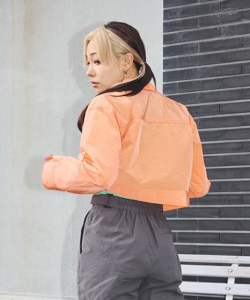 DURAS（デュラス）の「シアートラッカージャケット（ナイロンジャケット・レディース・ブルー/イエロー/オレンジ・SMALL/MEDIUM）」の20枚目の写真