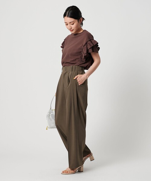 BEAUTY&YOUTH UNITED ARROWS(ビューティーアンドユースユナイテッドアローズ)の「【WEB限定 Wardrobe DAILY MINIMAL】ランダムタック テーパードパンツ -ウォッシャブル-(スラックス・レディース・ブラック/ベージュ・XS/S/M/L)」の19枚目の写真