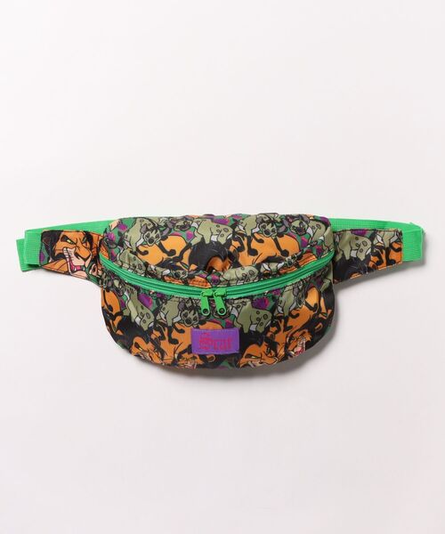 Disney(ディズニー)の「【 Disney NOSTALGICA 】 ノスタルジカ 総柄ボディバッグ 25S4(ボディバッグ/ウエストポーチ・レディース・レッド/ブルー/グリーン・FREE)」の2枚目の写真