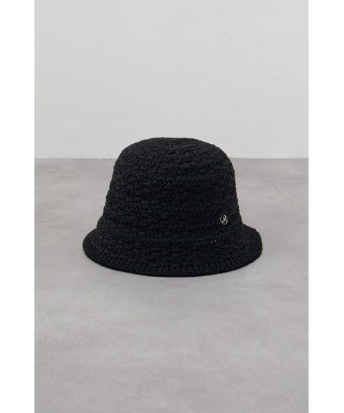 AZUL by moussy(アズールバイマウジー)の「メタルパーツ編み込みニットハット(ハット・レディース・ブラック/ライトベージュ・FREE)」の4枚目の写真