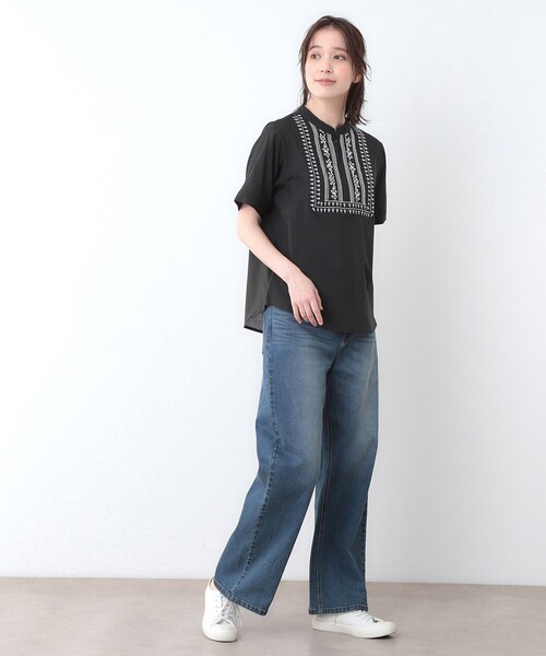 LAURA ASHLEY(ローラアシュレイ)の「【SETUP可/コットン100%/インド綿/刺繍入り】デザインブラウス(シャツ/ブラウス・レディース・ベージュ/チャコールグレー/ライトグレー系9・38)」の9枚目の写真