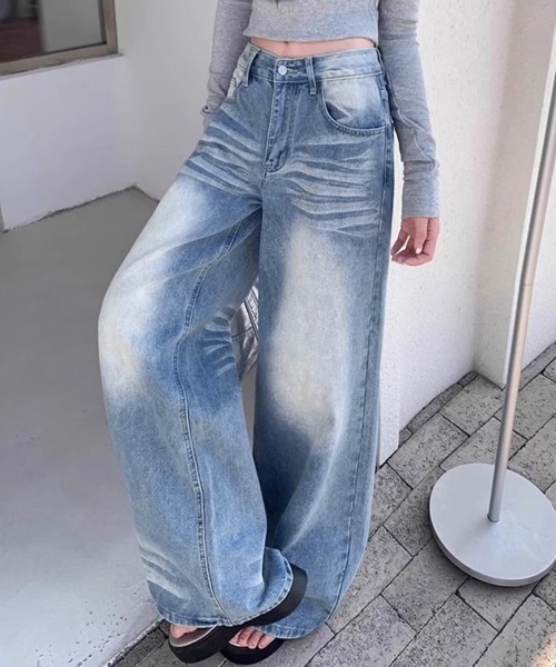 Miniministore(ミニミニストア)の「ウォッシュ加工デニムパンツ ワイドデニム(デニムパンツ・レディース・ブルー・XL/L/M/S)」の19枚目の写真