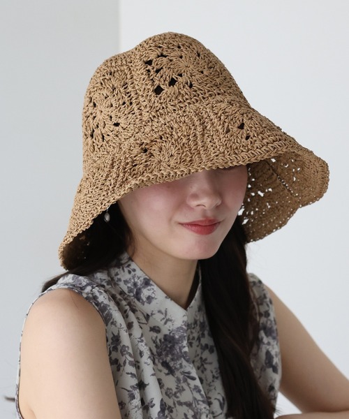 日本未入荷！大人気 フラワーカットアウトバケットハット UNISEX ドライフラワープリント バケットハット ダストミント