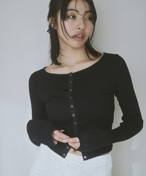 U by SPICK&SPAN（ユーバイスピックアンドスパン）の「《追加2》シフォンテレコカットトップス（Tシャツ/カットソー・レディース・ホワイト/キャメル/レッド/ブラック/ブルー・FREE）」の3枚目の写真