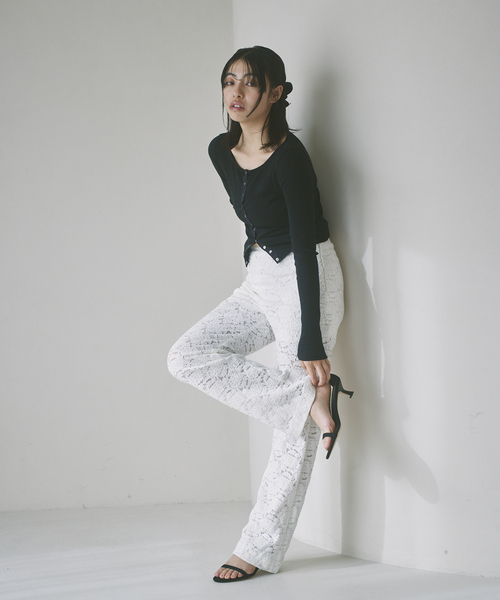 U by SPICK&SPAN（ユーバイスピックアンドスパン）の「《追加2》シフォンテレコカットトップス（Tシャツ/カットソー・レディース・ホワイト/キャメル/レッド/ブラック/ブルー・FREE）」の6枚目の写真