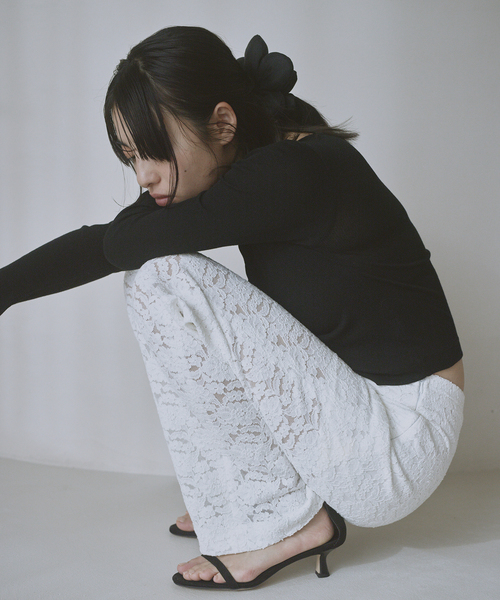 U by SPICK&SPAN（ユーバイスピックアンドスパン）の「《追加2》シフォンテレコカットトップス（Tシャツ/カットソー・レディース・ホワイト/キャメル/レッド/ブラック/ブルー・FREE）」の7枚目の写真