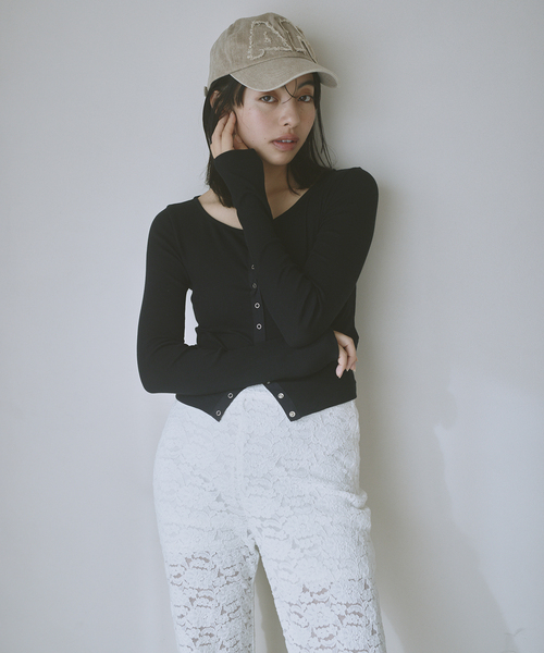 U by SPICK&SPAN（ユーバイスピックアンドスパン）の「《追加2》シフォンテレコカットトップス（Tシャツ/カットソー・レディース・ホワイト/キャメル/レッド/ブラック/ブルー・FREE）」の8枚目の写真