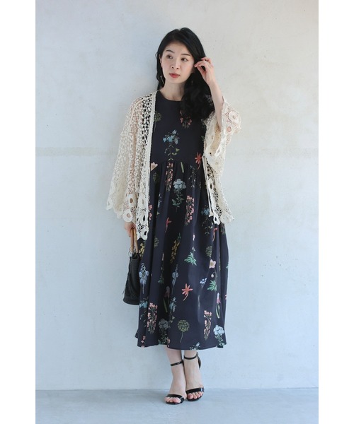 cawaii（カワイイ）の「ウエストカーブ切り替えの花図鑑ミディアムワンピース（ワンピース・レディース・ブラック/アイボリー・FREE）」の18枚目の写真