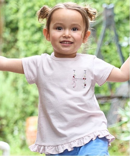 petit main（プティマイン）の「【プティプラ】アルファベットTシャツ（Tシャツ/カットソー・キッズ・ホワイト系/ブルー/ライトピンク/エメラルド/スモークピンク/ブラック/イエロー・100cm/80ｃｍ/90cm/110cm/130cm/120cm）」の6枚目の写真