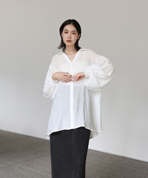 select MOCA Et（セレクトモカエト）の「【Et】Sleeve Gathered Sheer Wide Shirt（シャツ/ブラウス・レディース・ホワイト/グレー・FREE）」の6枚目の写真