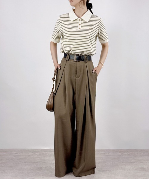 CLOTHY（クロシィ）の「【モードなゆるワイド×キレイめしっとり素材】ベルト付きワイドタックパンツ（スラックス・レディース・チャコールグレー/ブラック/ベージュ/モカ・MEDIUM/LARGE）」の21枚目の写真