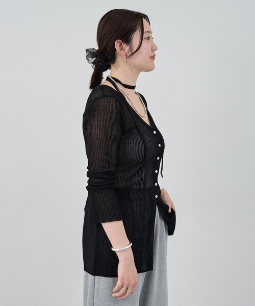 SHENERY（シーナリー）の「《インフルエンサー＠komorin_コラボ》チョーカーリブカーディガン（カーディガン/ボレロ・レディース・ブラック/ライトグレー/グリーン・FREE）」の19枚目の写真