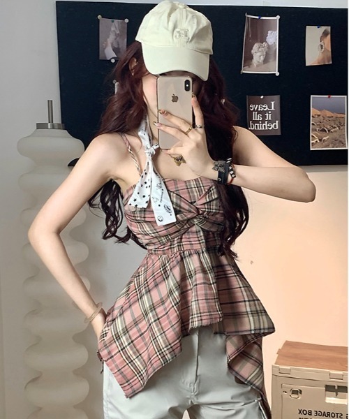 gossip！ロサンゼルス（ゴシップロサンゼルス）の「Y2K ロングテールシルエット チェックキャミソール（Tシャツ/カットソー・レディース・マルチ/ブルー/ブラック/ピンク・FREE）」の4枚目の写真