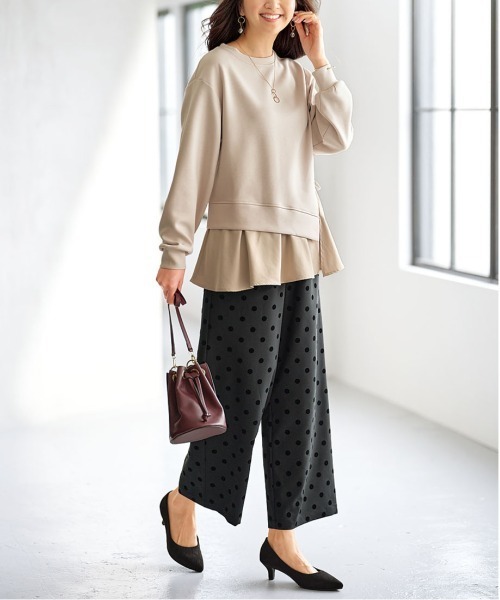 BELLUNA PLUS(ベルーナ)の「ドットフロッキー素材ワイドパンツ(その他パンツ・レディース・ブラウン/ブラック・MEDIUM/LARGE/X-LARGE/SMALL)」の7枚目の写真