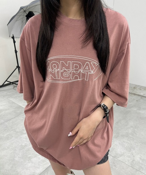 Figments(フィグメンツ)の「MONDAY NIGHTロゴT(Tシャツ/カットソー・レディース・ピンク/チャコールグレー・FREE)」の9枚目の写真