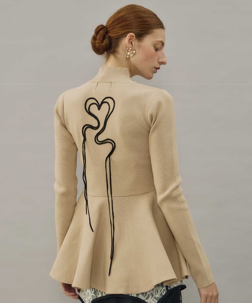 VIOLETTA(ヴィオレッタ)の「ハートモチーフペプラムニット(ニット/セーター・レディース・アイボリー/ブラック/ライトブルー/ベージュ・FREE)」の17枚目の写真