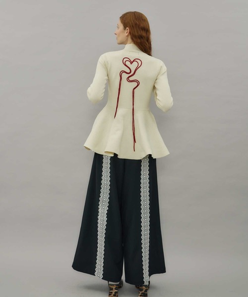 VIOLETTA(ヴィオレッタ)の「ハートモチーフペプラムニット(ニット/セーター・レディース・アイボリー/ブラック/ライトブルー/ベージュ・FREE)」の7枚目の写真