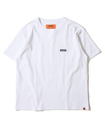 UNIVERSAL OVERALL（ユニバーサルオーバーオール）の「【UNIVERSAL OVERALL】EMBROIDERY TEE / フロントワンポイントクルーネックTシャツ（Tシャツ/カットソー）」
