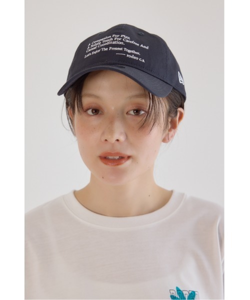 RODEO CROWNS WIDE BOWL(ロデオクラウンズワイドボウル)の「NEW ERA 9TWENTY MESSAGE CAP(キャップ・レディース・ブラック/ブラウン/ベージュ/ネイビー・FREE)」の22枚目の写真