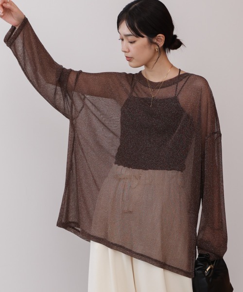 Bou Jeloud（ブージュルード）の「オーバーサイズラメシアートップス（Tシャツ/カットソー・レディース・ベージュ/ブラウン/ブラック/グレー・FREE）」の3枚目の写真