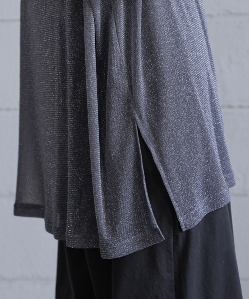 Bou Jeloud（ブージュルード）の「オーバーサイズラメシアートップス（Tシャツ/カットソー・レディース・ベージュ/ブラウン/ブラック/グレー・FREE）」の15枚目の写真