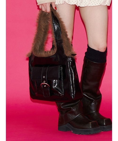 jouetie（ジュエティ）の「ドッキングファーベルトバッグ（ハンドバッグ・レディース・ブラック/アイボリー/ボルドー・FREE）」の15枚目の写真