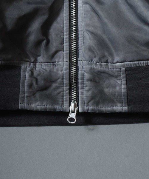 ANPAS(アンパス)の「Washed Hooded Bomber Jacket/ ヴィンテージ加工 フードファーボンバージャケット フライトジャケット パーカー ミリタリーブルゾン アウター メンズ レディース(ブルゾン・メンズ・カーキ/ブラック/ライトグレー・L/M)」の18枚目の写真