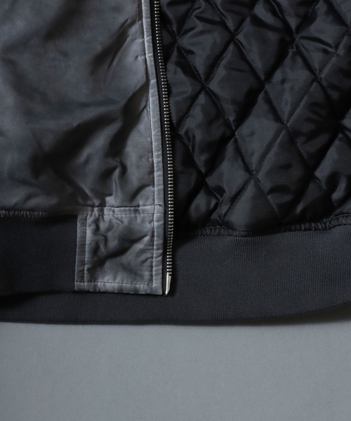 ANPAS(アンパス)の「Washed Hooded Bomber Jacket/ ヴィンテージ加工 フードファーボンバージャケット フライトジャケット パーカー ミリタリーブルゾン アウター メンズ レディース(ブルゾン・メンズ・カーキ/ブラック/ライトグレー・L/M)」の19枚目の写真