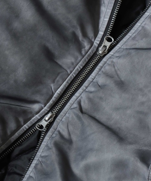 ANPAS(アンパス)の「Washed Hooded Bomber Jacket/ ヴィンテージ加工 フードファーボンバージャケット フライトジャケット パーカー ミリタリーブルゾン アウター メンズ レディース(ブルゾン・メンズ・カーキ/ブラック/ライトグレー・L/M)」の11枚目の写真