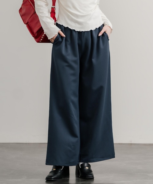 Rocky Monroe(ロッキーモンロー)の「ギャザーワイドストレートイージーパンツ(その他パンツ・レディース・ブラック/グレイッシュベージュ/アイボリー/ベージュ/ネイビー・M/L)」の1枚目の写真
