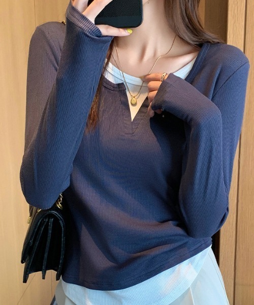cammie(キャミー)の「レイヤード風キーネックリブテレコ長袖トップス(Tシャツ/カットソー・レディース・ブラック/グレー/ブルー・MEDIUM/LARGE)」の16枚目の写真