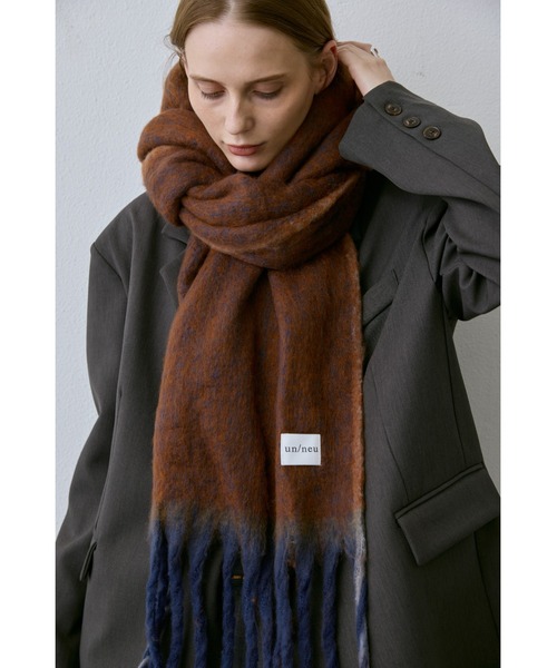 un/neu（アンノイ）の「ミックス配色マフラー / アウトラインカラーストール（マフラー・レディース・オレンジ/ピンク/ブラック・FREE）」の6枚目の写真