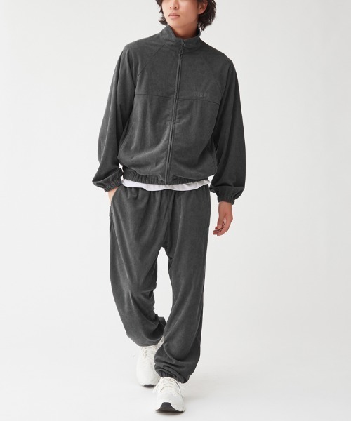 BODY WILD(ボディーワイルド)の「BODY WILD by BEAMS DESIGN パンツ コーデュロイ(その他パンツ・メンズ・グレー/ダークブラウン・MEDIUM/LARGE)」の9枚目の写真