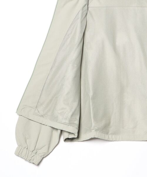 NEW BALANCE（ニューバランス）の「【アルペン限定】 ニューバランス New Balance THE CITY ナイロンフーデットジャケット（ナイロンジャケット・レディース・ブラック/アイボリー/グリーン・M/L）」の11枚目の写真