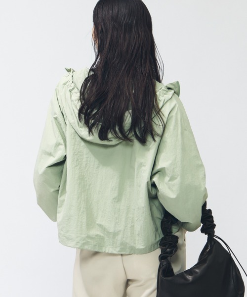 NEW BALANCE（ニューバランス）の「【アルペン限定】 ニューバランス New Balance THE CITY ナイロンフーデットジャケット（ナイロンジャケット・レディース・ブラック/アイボリー/グリーン・M/L）」の14枚目の写真