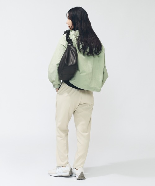 NEW BALANCE（ニューバランス）の「【アルペン限定】 ニューバランス New Balance THE CITY ナイロンフーデットジャケット（ナイロンジャケット・レディース・ブラック/アイボリー/グリーン・M/L）」の20枚目の写真