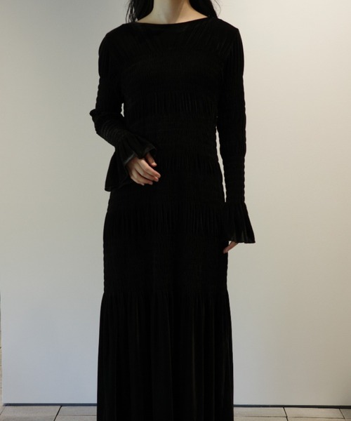 コメント必須　新品、即発、クラネ　SHIRRING LONG ONEPIECE SHIRRING LONG ONEPIECE｜DRESS(ドレス)｜CLANE OFFICIAL ONLINE