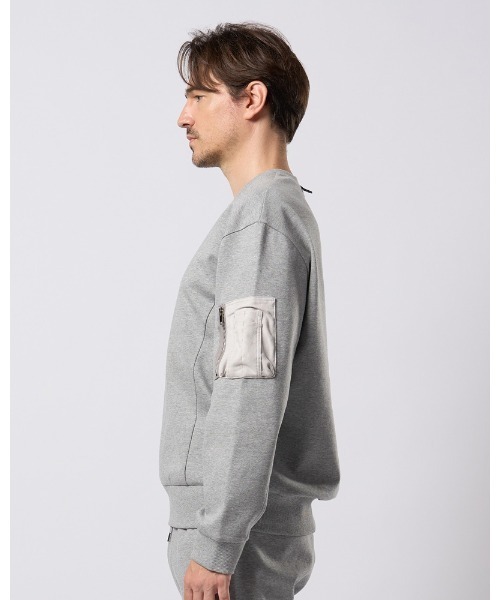 wjk(ダヴルジェイケイ)の「utility pocket sweatshirt(スウェット・メンズ・ブラック/ライトベージュ/トップグレー・SMALL/MEDIUM/LARGE/X-LARGE)」の11枚目の写真