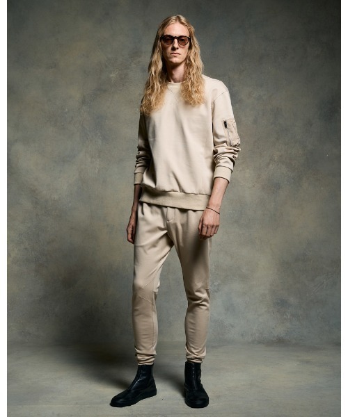 wjk(ダヴルジェイケイ)の「utility pocket sweatshirt(スウェット・メンズ・ブラック/ライトベージュ/トップグレー・SMALL/MEDIUM/LARGE/X-LARGE)」の21枚目の写真