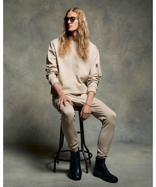 wjk(ダヴルジェイケイ)の「utility pocket sweatshirt(スウェット・メンズ・ブラック/ライトベージュ/トップグレー・SMALL/MEDIUM/LARGE/X-LARGE)」の22枚目の写真