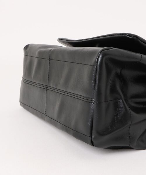 Burner(バーナー)の「【OKUOKU 0909】チェーンストラップ 大容量レザーショルダーバッグ oku-bag-32-28【RBTS】(ショルダーバッグ・レディース・ブラック・FREE)」の3枚目の写真