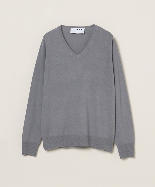 メリノスーパーファイン Vネックニット（ニット/セーター）｜three