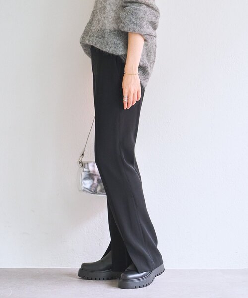 LIVETART（リヴェタート）の「トロミフロントスリットパンツ（その他パンツ・レディース・ブラック・1/0）」の4枚目の写真