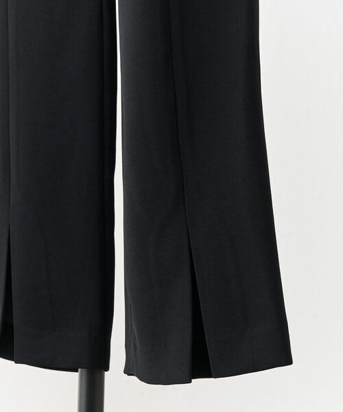 LIVETART（リヴェタート）の「トロミフロントスリットパンツ（その他パンツ・レディース・ブラック・1/0）」の6枚目の写真