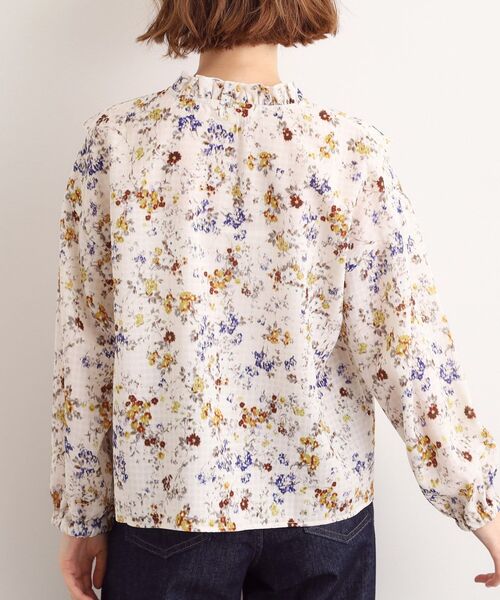 grove（グローブ）の「カスリフラワープリントブラウス（シャツ/ブラウス・レディース・モスグリーン系/アイボリー系・03/02/01/04/05）」の6枚目の写真