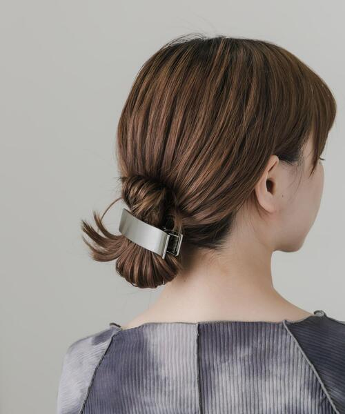 SMELLY（スメリー）の「シンプルメタルヘアクリップ（バレッタ/ヘアクリップ・レディース・シルバー・-）」の6枚目の写真