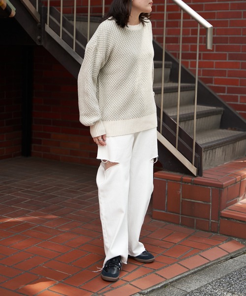 VENCEEXCHANGE(ヴァンスエクスチェンジ)の「バーズアイクルーネックニットプル(ニット/セーター・レディース・ブラック/ライトブルー/オリーブ・S/L/M)」の6枚目の写真