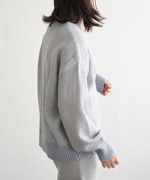 VENCEEXCHANGE(ヴァンスエクスチェンジ)の「バーズアイクルーネックニットプル(ニット/セーター・レディース・ブラック/ライトブルー/オリーブ・S/L/M)」の15枚目の写真