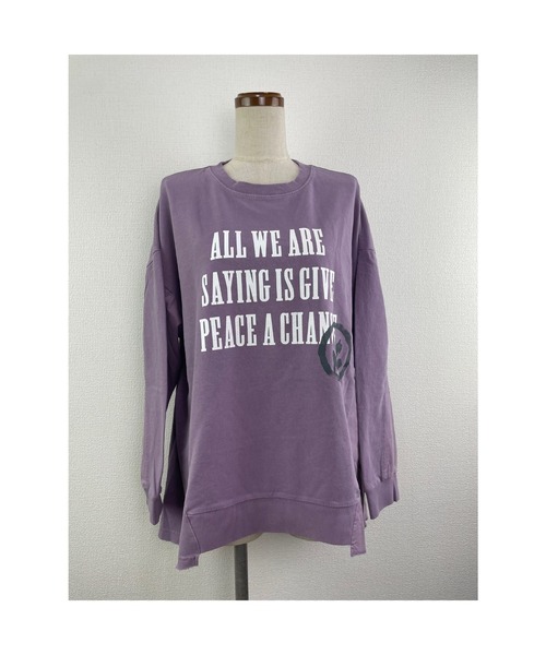 WORLD WIDE LOVE!（ワールドワイドラブ）の「ALL WE ARE 切り替えトップス（スウェット・レディース・ラベンダー/ブラック/オフホワイト・1）」の11枚目の写真